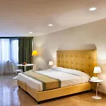 Mercure Romanazzi Carducci Hotel 4*