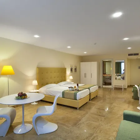 Mercure Romanazzi Carducci Otel Bari