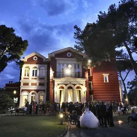 Mercure Romanazzi Carducci 4* Μπάρι