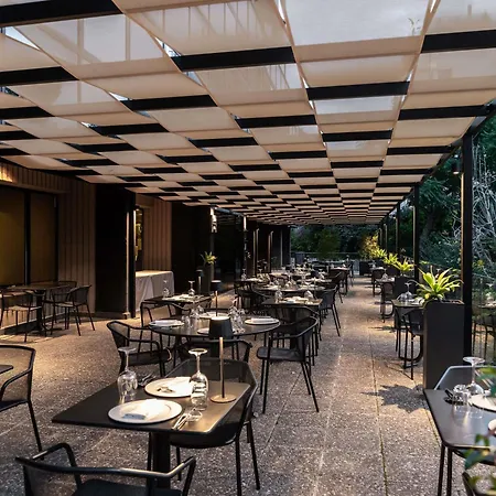 Mercure Romanazzi Carducci Hotell Bari