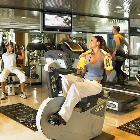 Otel Mercure Romanazzi Carducci Bari