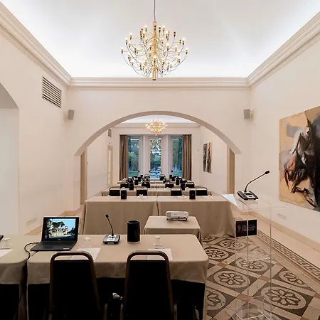 Otel Mercure Romanazzi Carducci 4*