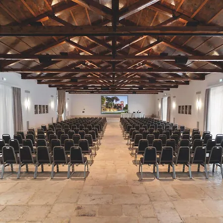 Otel Mercure Romanazzi Carducci Bari