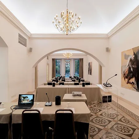 Mercure Romanazzi Carducci 4*