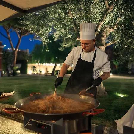 Mercure Romanazzi Carducci 4* Bari