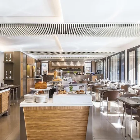 Ξενοδοχείο Mercure Romanazzi Carducci Μπάρι