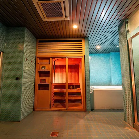 Mercure Romanazzi Carducci 4* Μπάρι