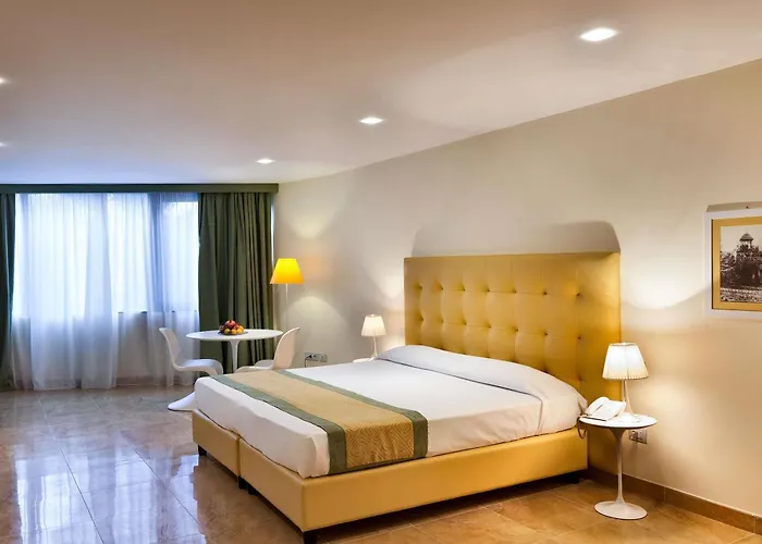 Mercure Romanazzi Carducci Hotel 4*