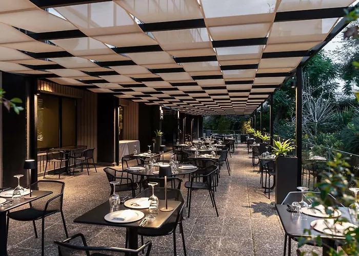 Mercure Romanazzi Carducci Hotel Bari